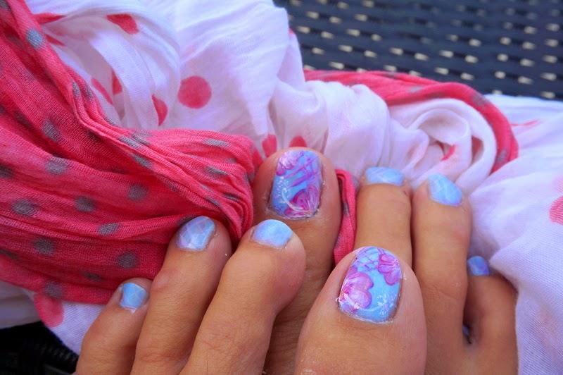 Fleurs de petons et quadrillage Fleurs de petons et quadrillage