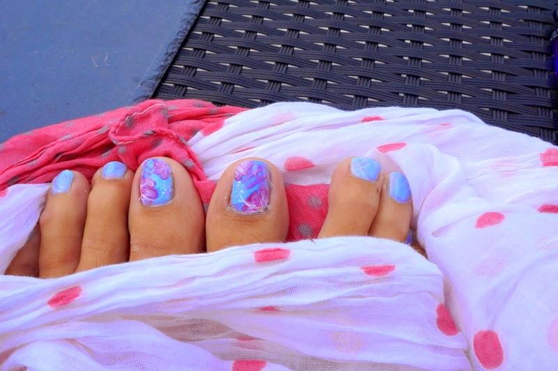 Fleurs de petons et quadrillage Fleurs de petons et quadrillage