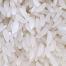   Le riz blanc long ou rond est tendre et moelleux. Ce riz a un goût assez neutre qui lui permet de se marier avec de nombreuses préparations : en salade ou en accompagnement, de poisson pour le riz long blanc,  en paëlla, risotto, riz au lait pour le riz rond blanc.  