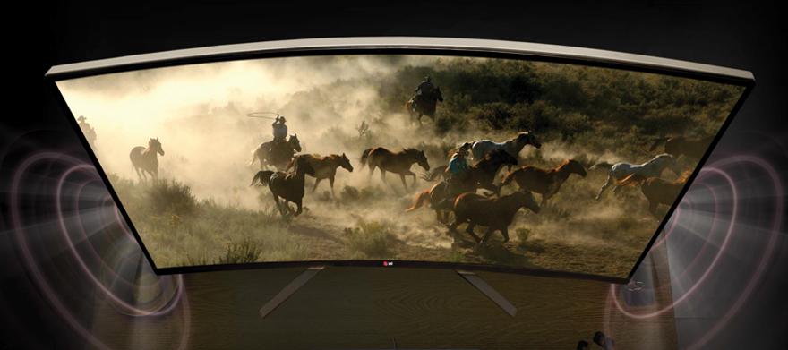 Vivez une expérience immersive avec le moniteur IPS 21/9 ! MaxxAudio® + Haut-parleurs externes