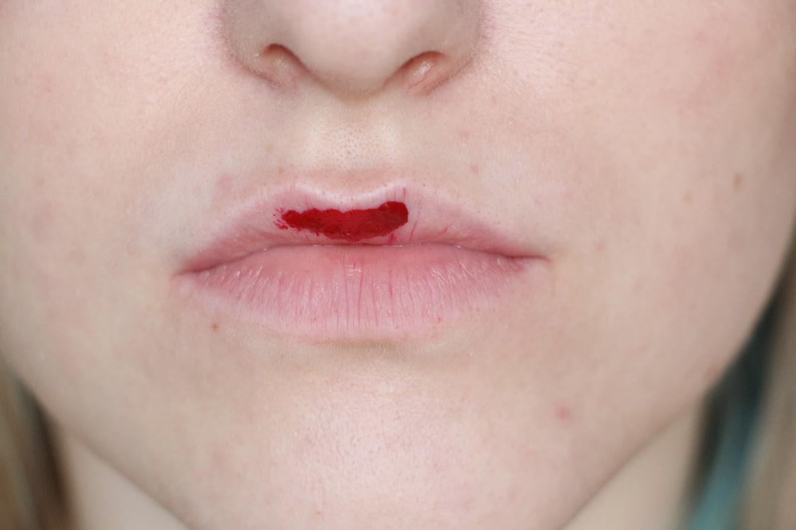 Premières impressions sur les NOUVEAUX APOCALIPS MATTE de Rimmel ; mes nouveaux chouchous de l'automne? Premières impressions sur les NOUVEAUX APOCALIPS MATTE de Rimmel ; mes nouveaux chouchous de l'automne?