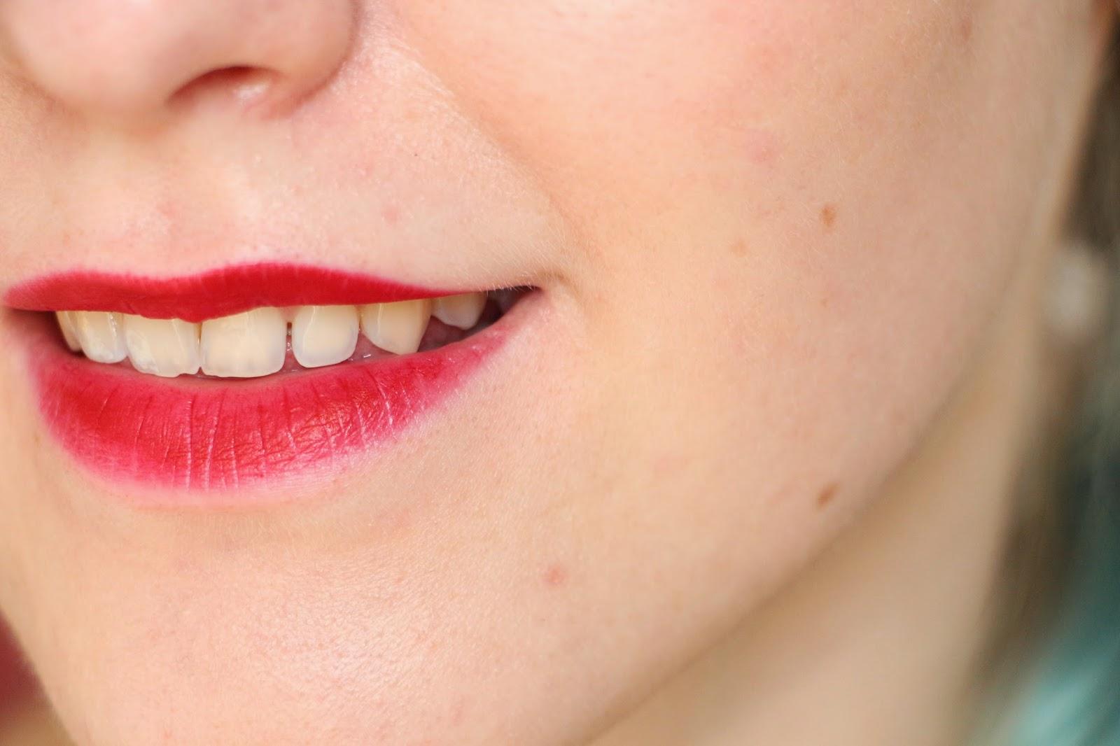 Premières impressions sur les NOUVEAUX APOCALIPS MATTE de Rimmel ; mes nouveaux chouchous de l'automne? Premières impressions sur les NOUVEAUX APOCALIPS MATTE de Rimmel ; mes nouveaux chouchous de l'automne?