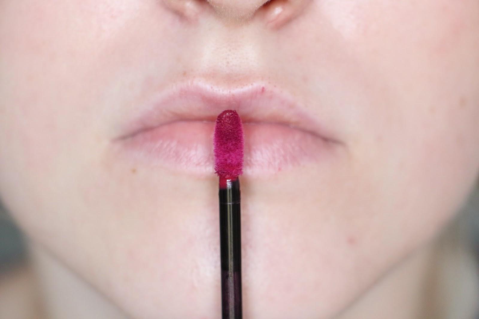 Premières impressions sur les NOUVEAUX APOCALIPS MATTE de Rimmel ; mes nouveaux chouchous de l'automne? Premières impressions sur les NOUVEAUX APOCALIPS MATTE de Rimmel ; mes nouveaux chouchous de l'automne?