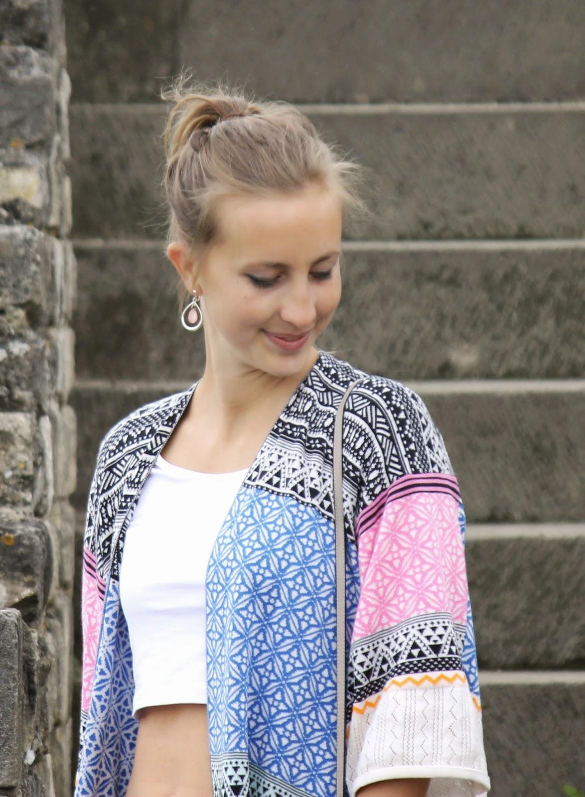 #61 En kimono coloré #61 En kimono coloré