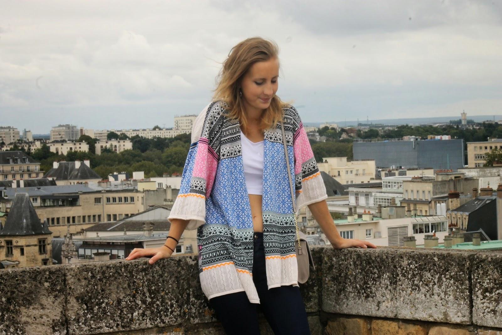 #61 En kimono coloré #61 En kimono coloré