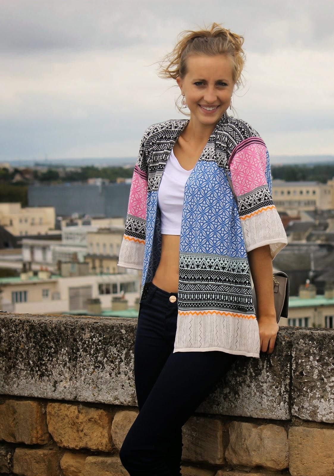 #61 En kimono coloré #61 En kimono coloré