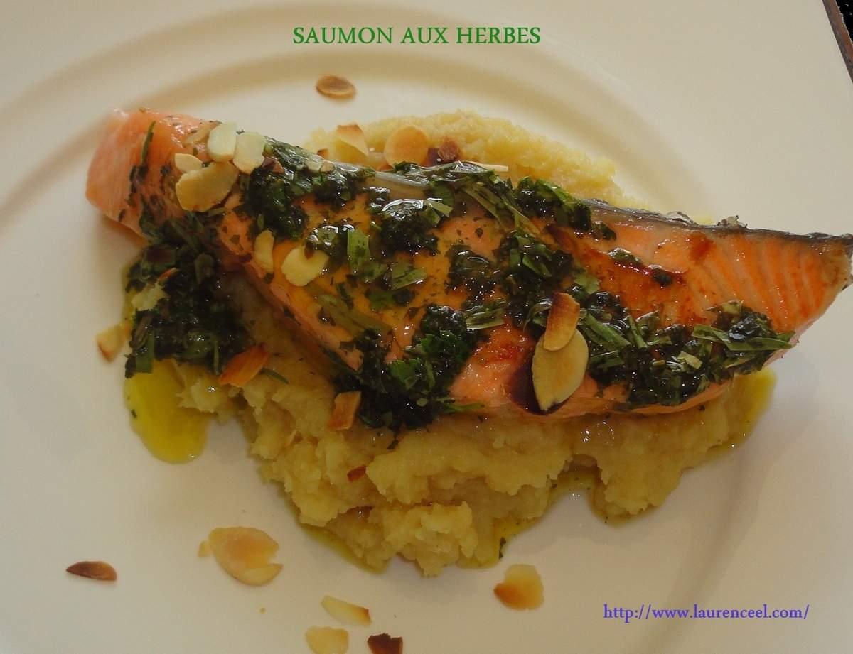 SAUMON AUX HERBES SAUMON AUX HERBES