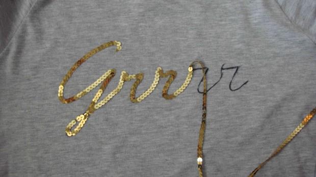 J’aime tout ce qui brille!!!! Sweatshirt-sequin-mazettes-3