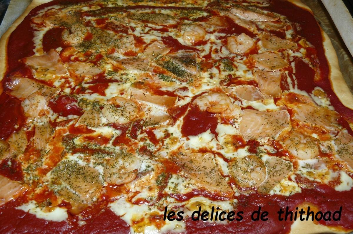 pizza au saumon et crevettes