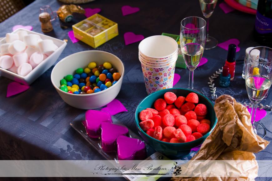 Photographe à Paris Bastille – Séance entre copines EVJF photo enterrement de vie de jeune fille, photographe à paris bastille, séance entre copines EVJF