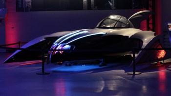 Les studios Warner Bros et Universal Batmobile