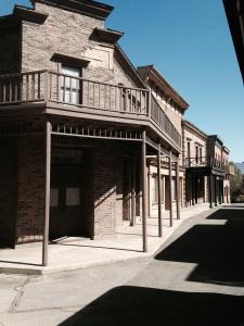 Les studios Warner Bros et Universal décor Far West