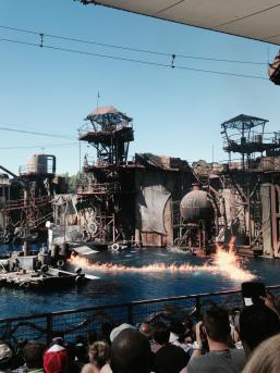 Les studios Warner Bros et Universal Waterworld