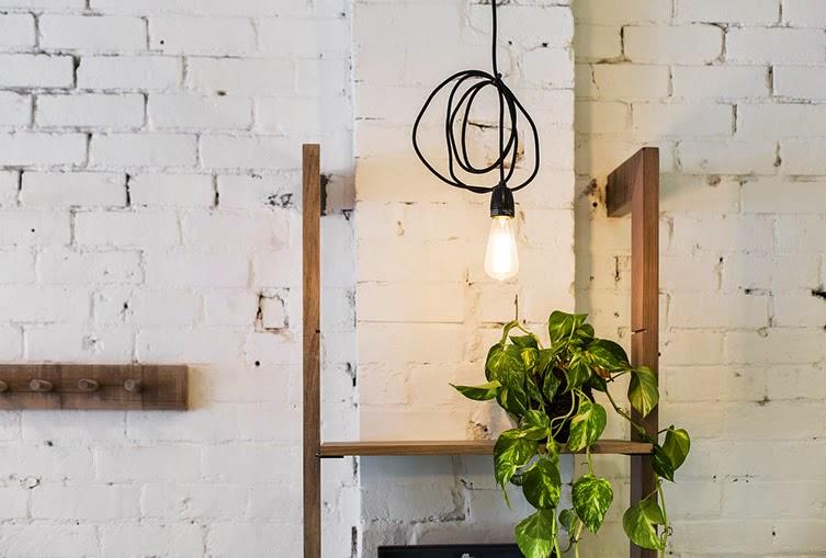 Melbourne / Briques blanches au Lucky Penny Bar / Melbourne / Briques blanches au Lucky Penny Bar /