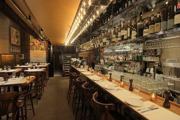 #ArchitectureMTL Luc Laporte architecte. Réalisations et inédits à 1700 La Poste CNM_LE_BAR