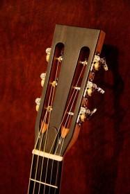 Puisserguier : Y Koch Guitares Y Koch Guitares