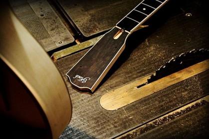 Puisserguier : Y Koch Guitares Y Koch Guitares
