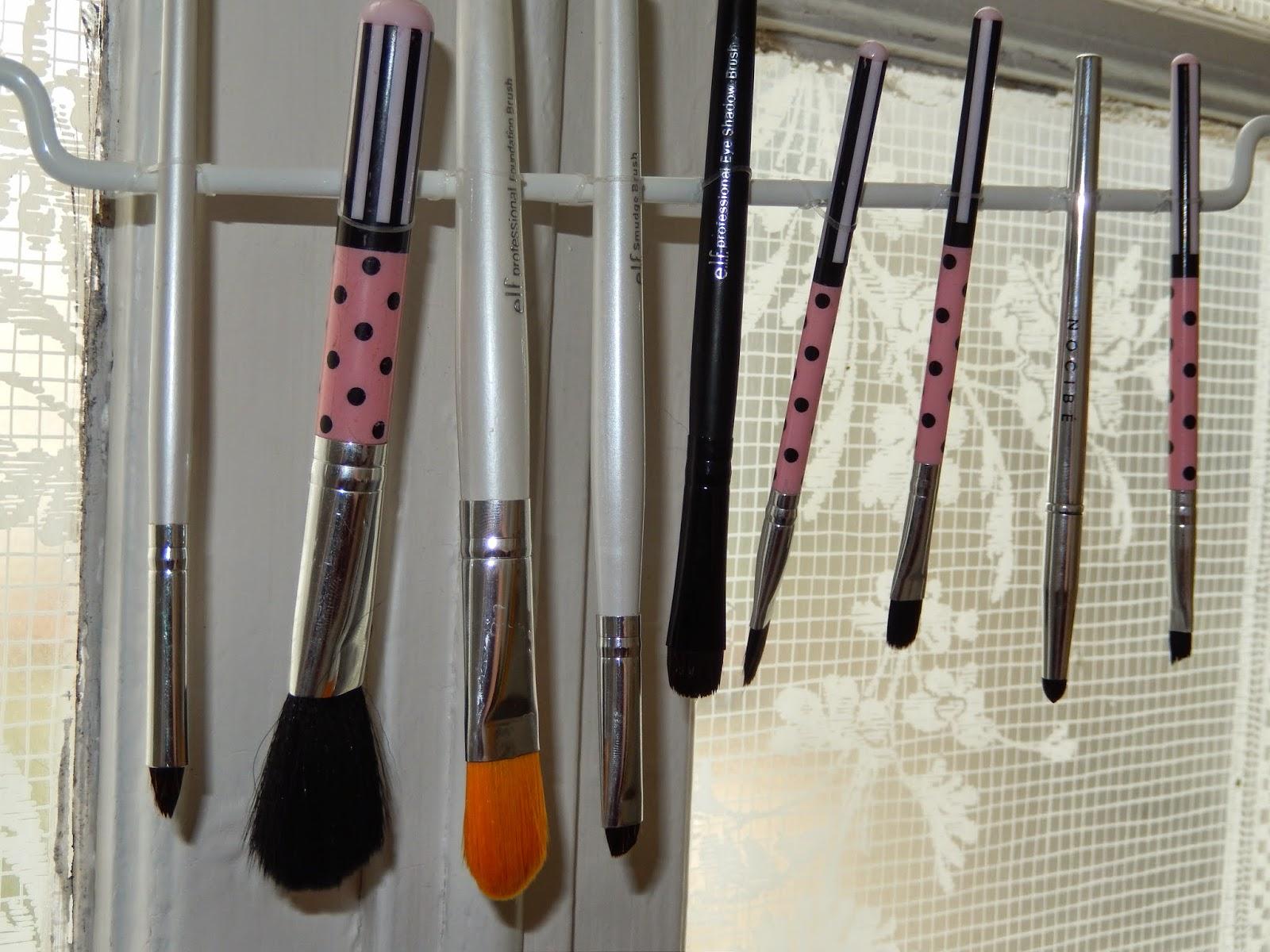 La corvée des Beauty Addict. La corvée des Beauty Addict.