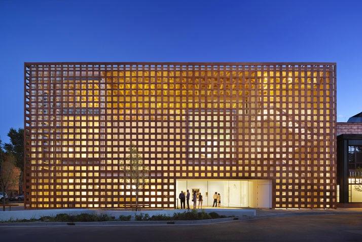 Shigeru Ban habille délicatement le nouveau Aspen Art Museum, au Colorado - Architecture