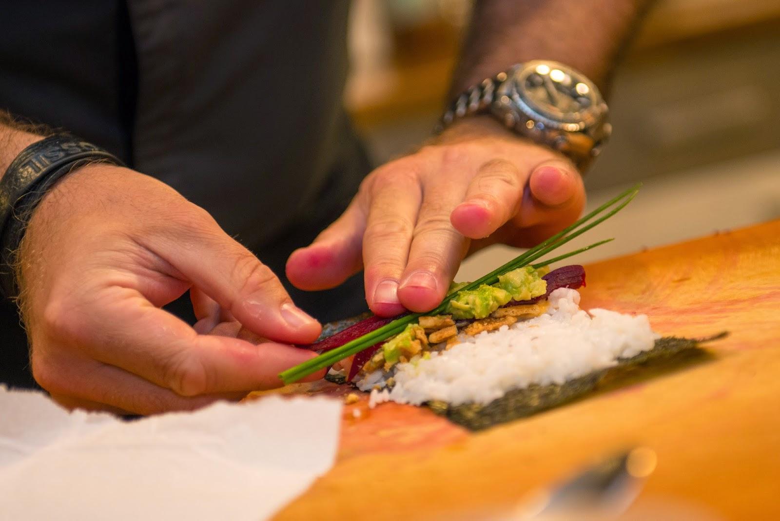 Sushi Croustillant Crevette Avocat Et Betterave de @ChefGarnierJ