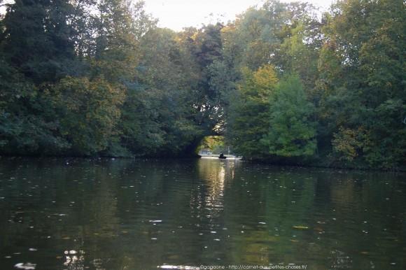 Un après-midi d’octobre au fil de l’eau – Barque au Lac des Minimes, Vincennes (94) barque-vincennes-lac-des-minimes-22_gagaone