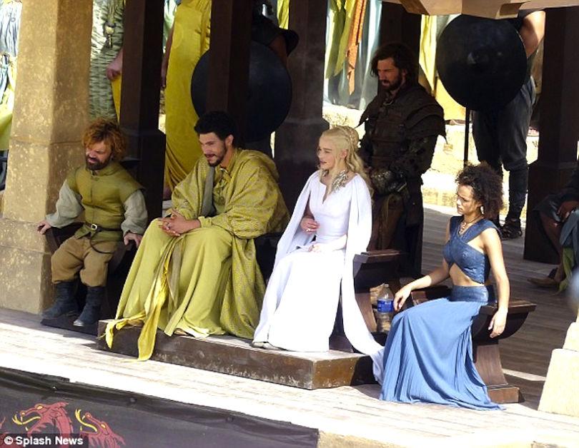Des photos volées du tournage de la saison 5 de Game of Thrones