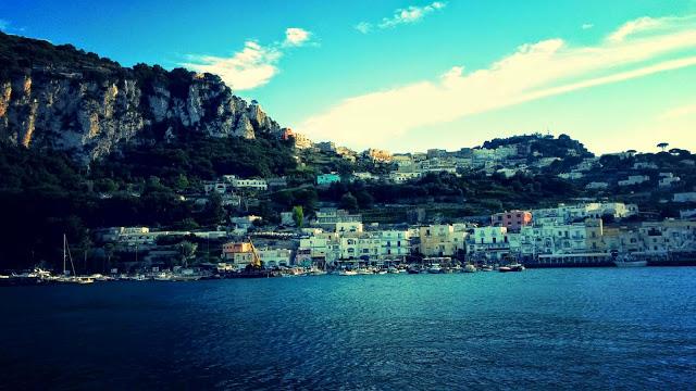 Amalfi coast trail.  Une journée de repos sur Capri.