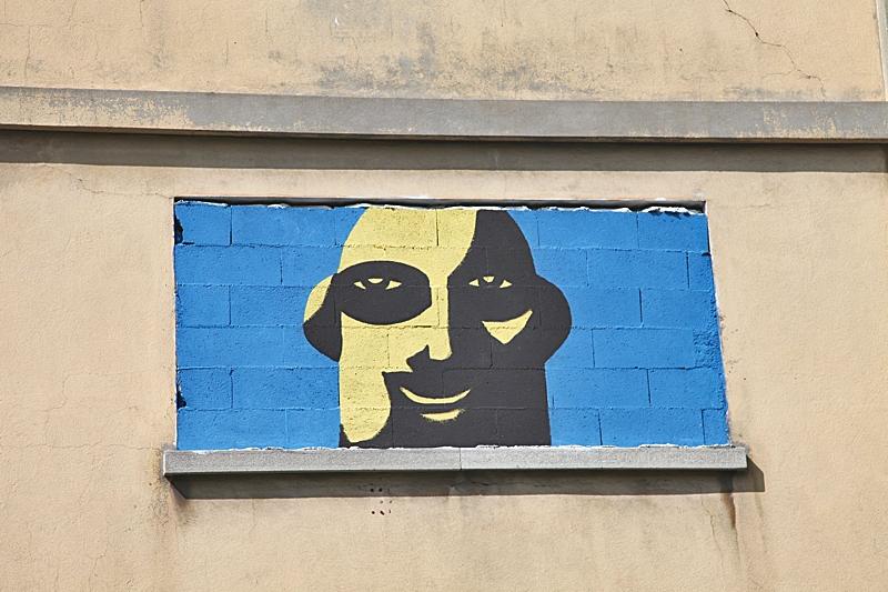 Des graffitis aux Franchises IMG_0443-sssssssss.jpg