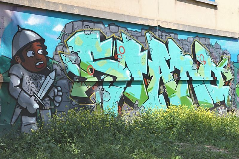 Des graffitis aux Franchises IMG_0466-sssssssss.jpg