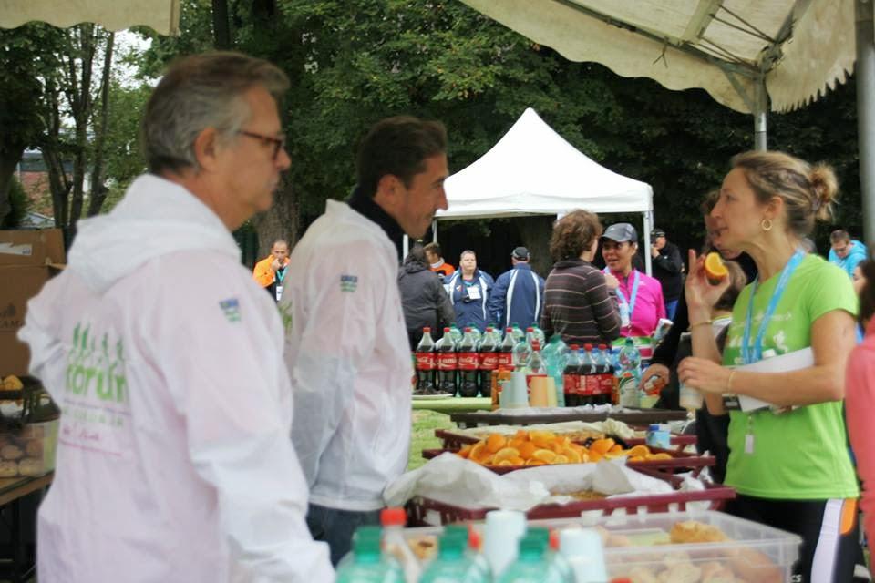 Marche Nordique à l'ECORUN Marche Nordique à l'ECORUN