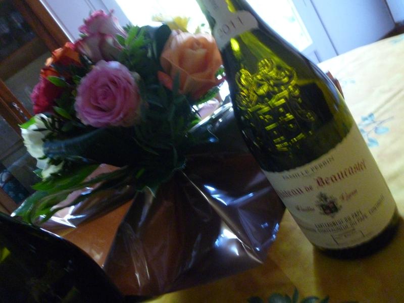 Champagne Henriot, Les Enchanteleurs, Bargylus et Beaucastel Vieilles Vignes pour recevoir nos amis de Bourg en Gironde P1010040