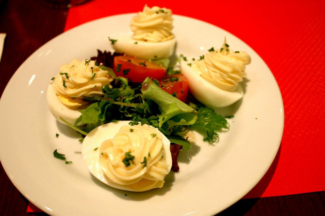 Oeufs durs mayonnaise © P.Faus copie