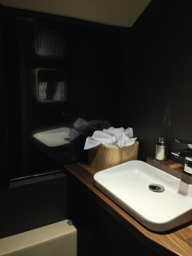 Mon voyage gourmand à bord du Bustronome les-jolis-WC-bustronome