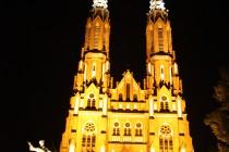 Pologne : Varsovie, entre modernisme, histoire et religion (3/4) Pologne : Varsovie, entre modernisme, histoire et religion (3/4)