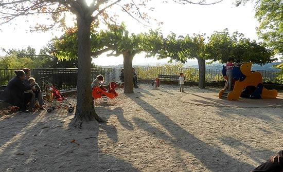 Cènt an après au jardin dóu Roucas di Doms 2056752487.jpg