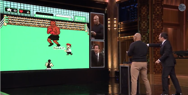 Mike Tyson se bat contre lui-même chez Jimmy Fallon