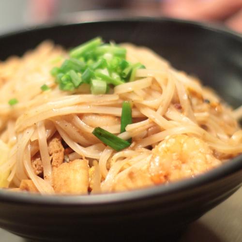 IMG_8212 ~ Un wok ou un ramen burger ? Les deux !!! ~