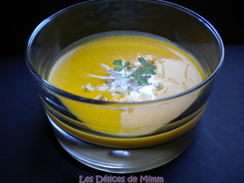 Velouté de potimarron au praliné de noisettes Velouté de potimarron au praliné de noisettes 4