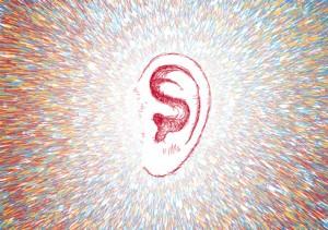 orecchio e onde sonore