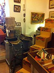 ‘Chez Lucas’* la boutique Marseillaise qui donne du ‘Recyclage affectif’ à ses clients (Audio) IMG_0438
