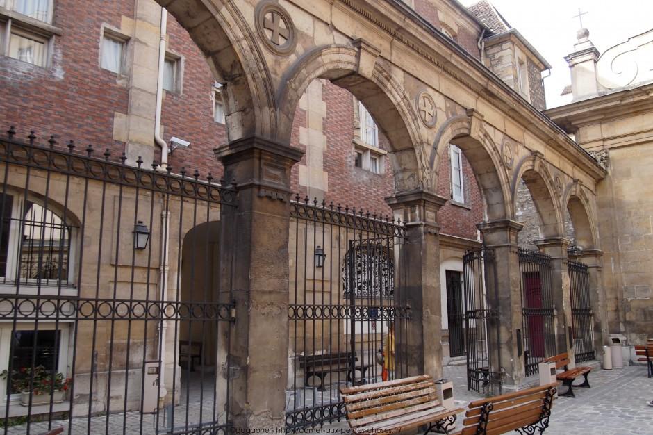 Balade des jardins cachés (Paris 5 – 6 – 7 – 12) balade-jardins-cachés-jardin-carmes-institut-catholique-paris-43_gagaone