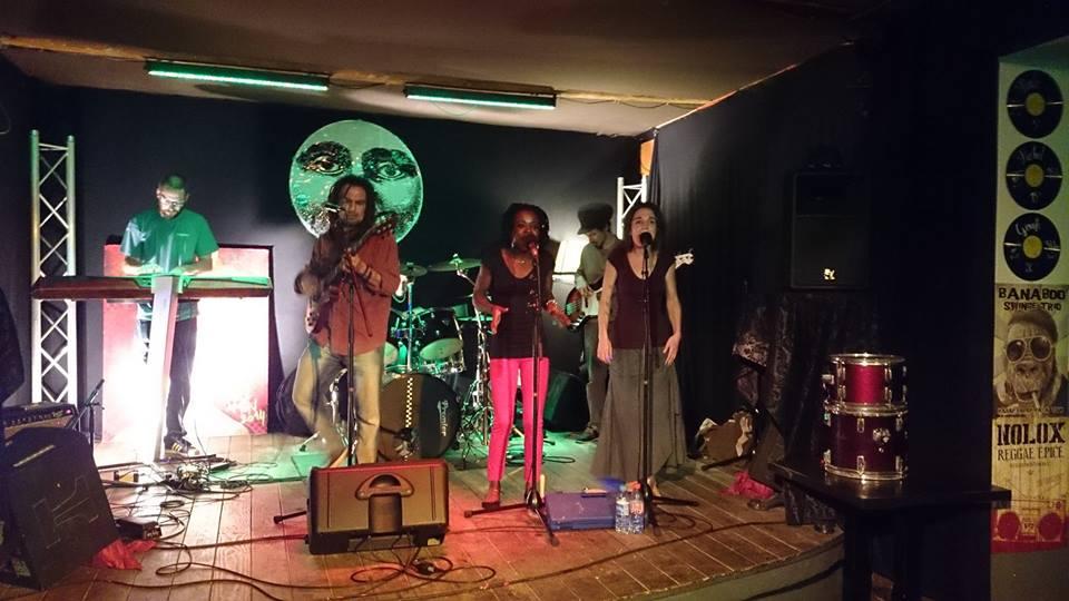 FESTIVAL LE PORTE-VOIX à NARBONNE unisson reggae 01