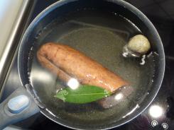 SALADE DE POMMES DE TERRE & SAUCISSON A L’AIL FUME P1220886