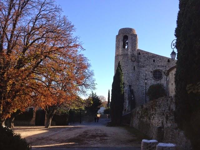 Pensées dominicales autour de Saint Victor la Coste Pensées dominicales autour de Saint Victor la Coste