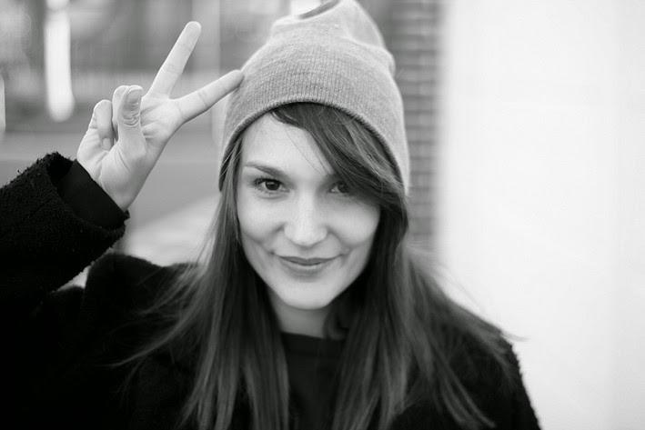 B&W B&W