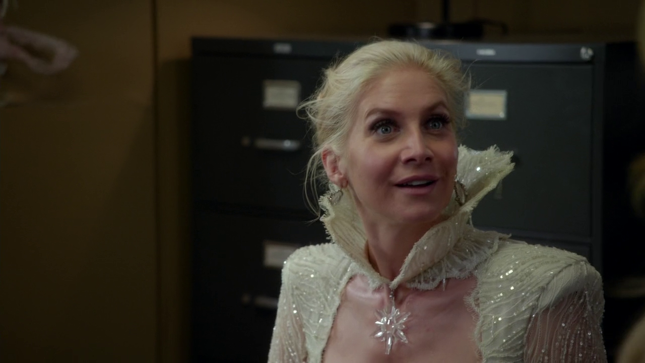 Les critiques // Once Upon a Time : Saison 4. Episode 7. The Snow Queen. Les critiques // Once Upon a Time : Saison 4. Episode 7. The Snow Queen.