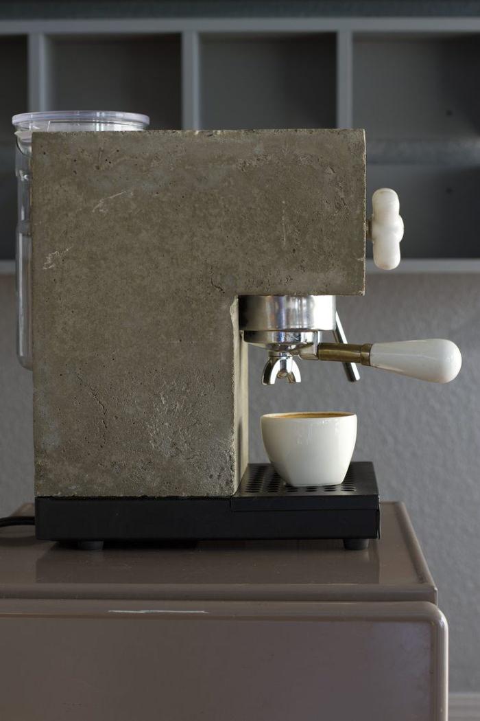 Anza Coffee Machine corian béton pour des café bruts !