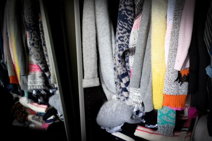 Crise ou pic d’objets ? penderie