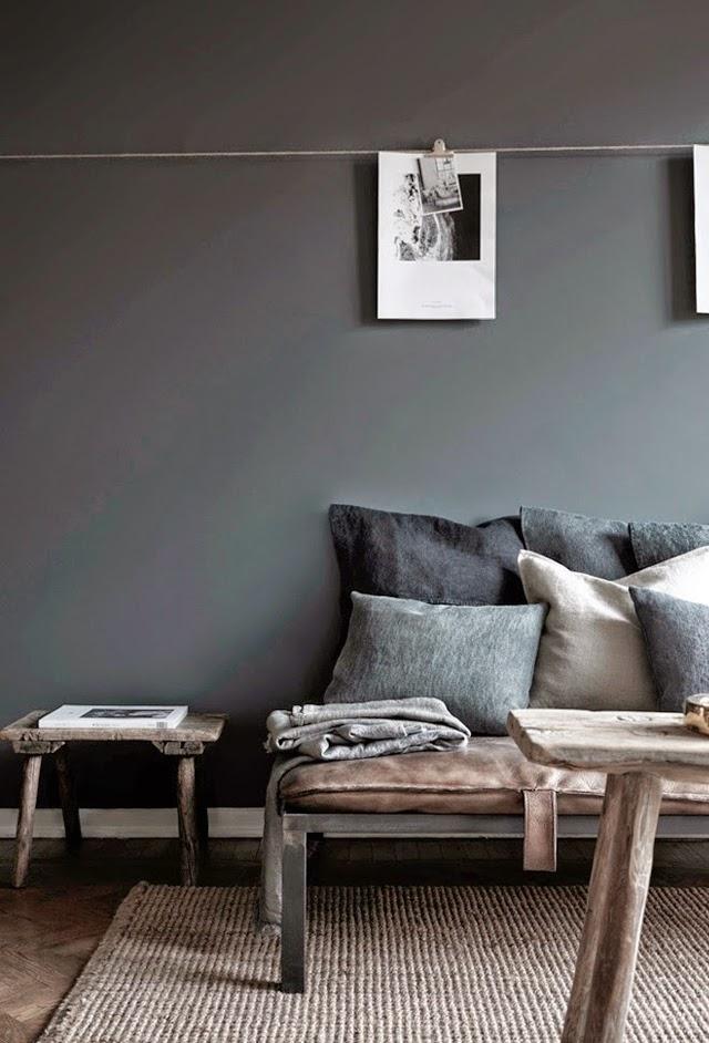 Une couleur : le gris Une matière : le bois Tendance deco couleur murs gris + bois naturel