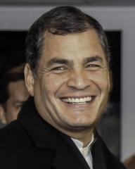 Rafael Correa : un Equateur libéré Rafael_Correa_in_France_(cropped).jpg